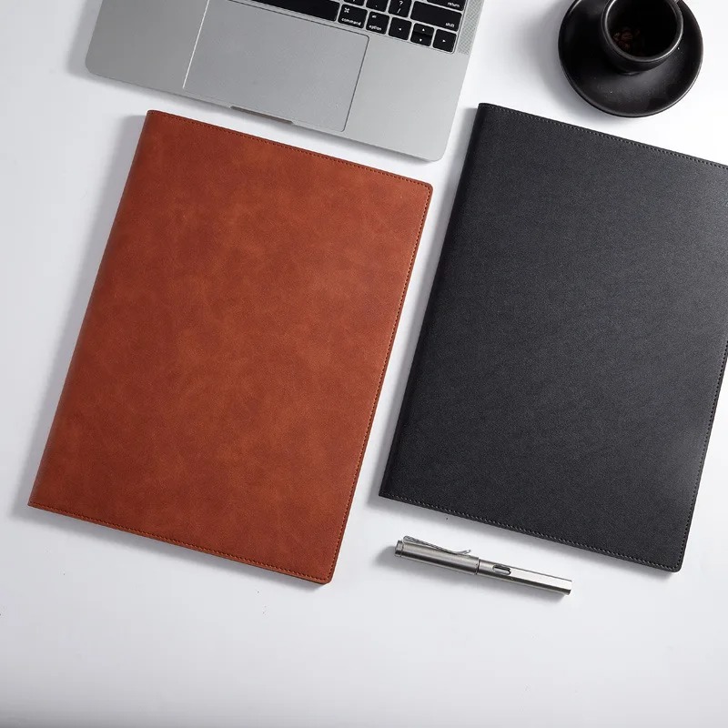Porte-documents en cuir noir A - Leather Work Folder avis et prix
