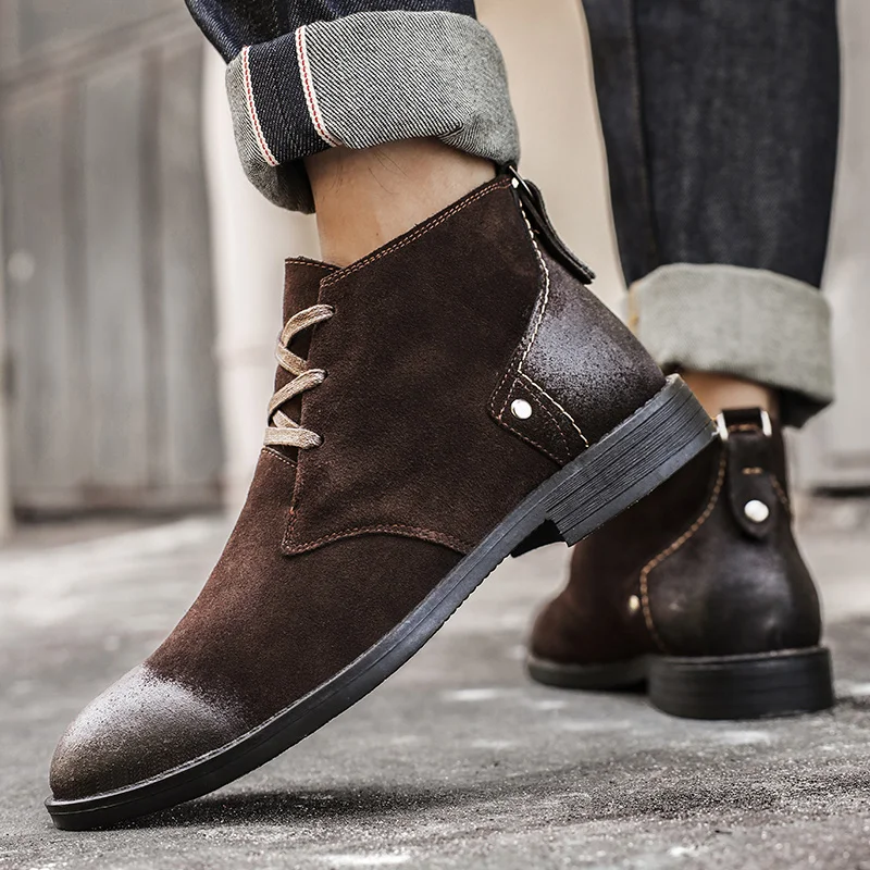 Bottines en daim de vache fait - Leatherwork Designs avis et prix