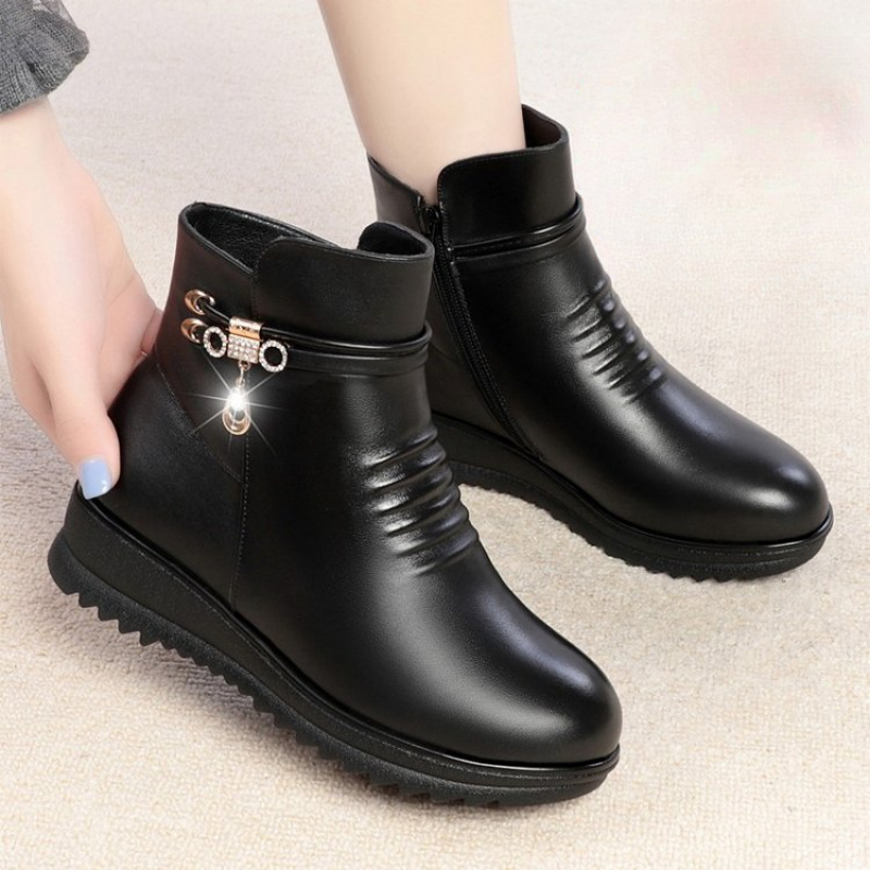 Bottes chaudes d'hiver à talon - Leather Work Women Shoes avis et prix